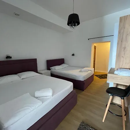 Apartments Lungo Mare Светі-Стефан Екстер'єр фото