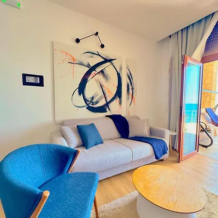 Apartments Lungo Mare Светі-Стефан Екстер'єр фото