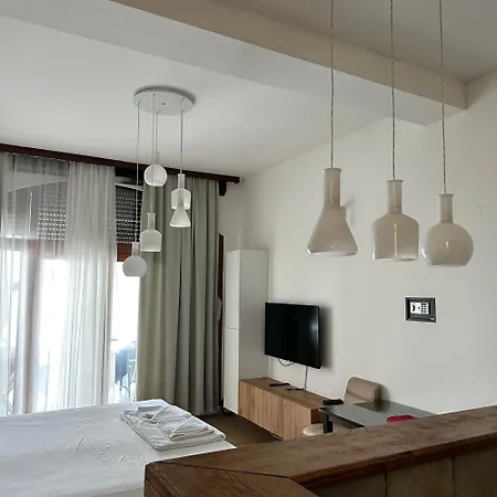 Apartments Lungo Mare Светі-Стефан Екстер'єр фото