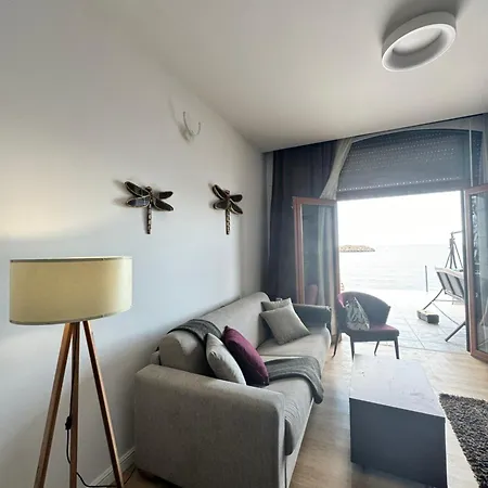 Apartments Lungo Mare Светі-Стефан Екстер'єр фото