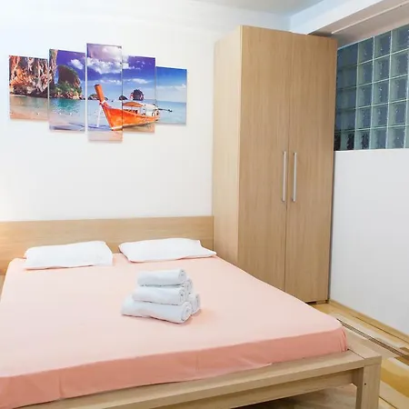 Apartments Lungo Mare Светі-Стефан Екстер'єр фото