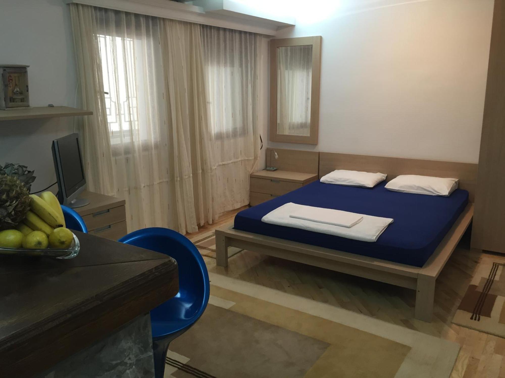 Apartment Lungo Mare Sveti Stefan