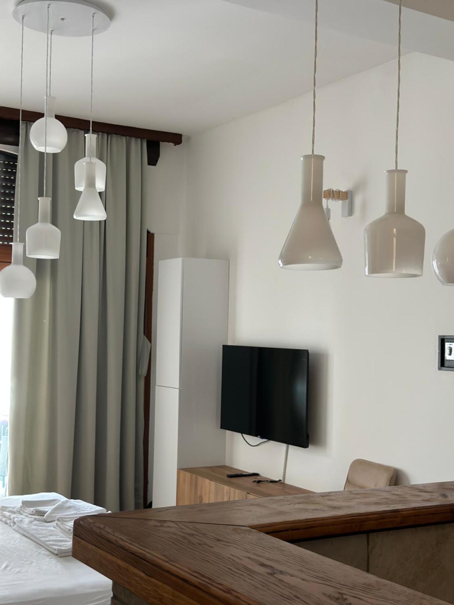 Lungo Mare Apartment Sveti Stefan