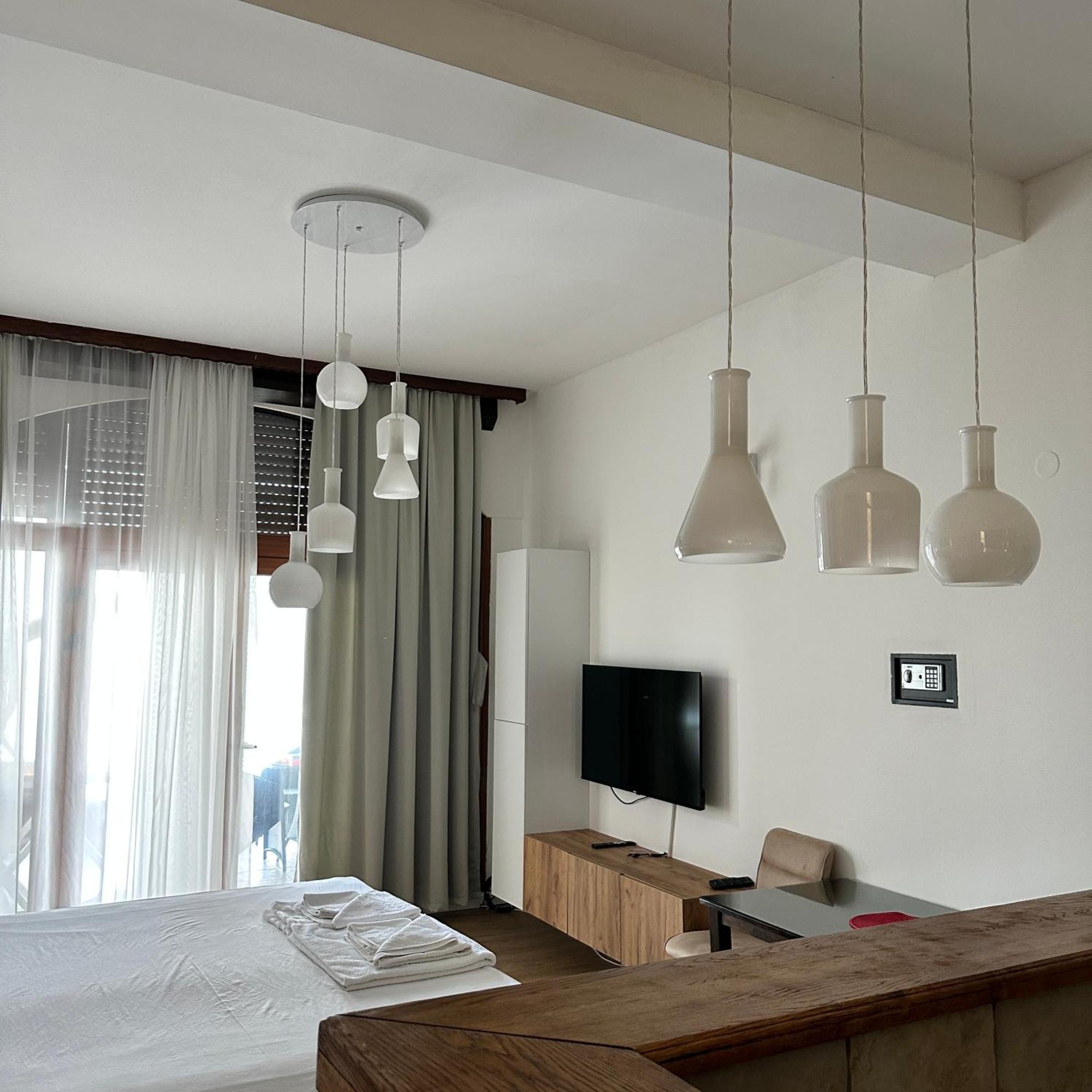 Lungo Mare Apartment