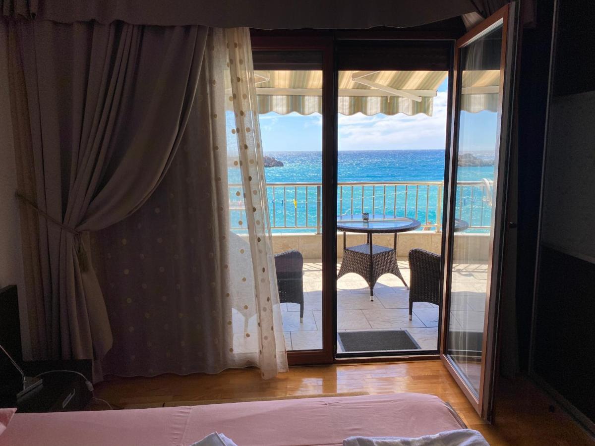Апартаменти Lungo Mare *